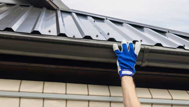 Gutter installation and maintenance